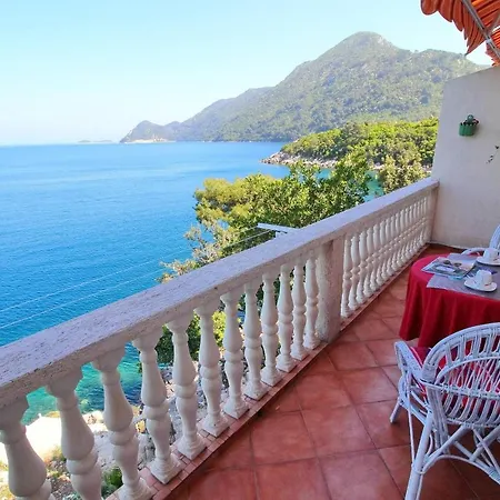 Filipovic - One-bedroom With Balcony And Sea View Apartman