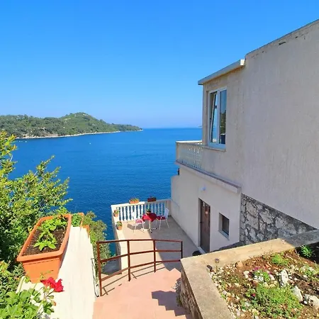 Filipovic - One-bedroom With Balcony And Sea View *